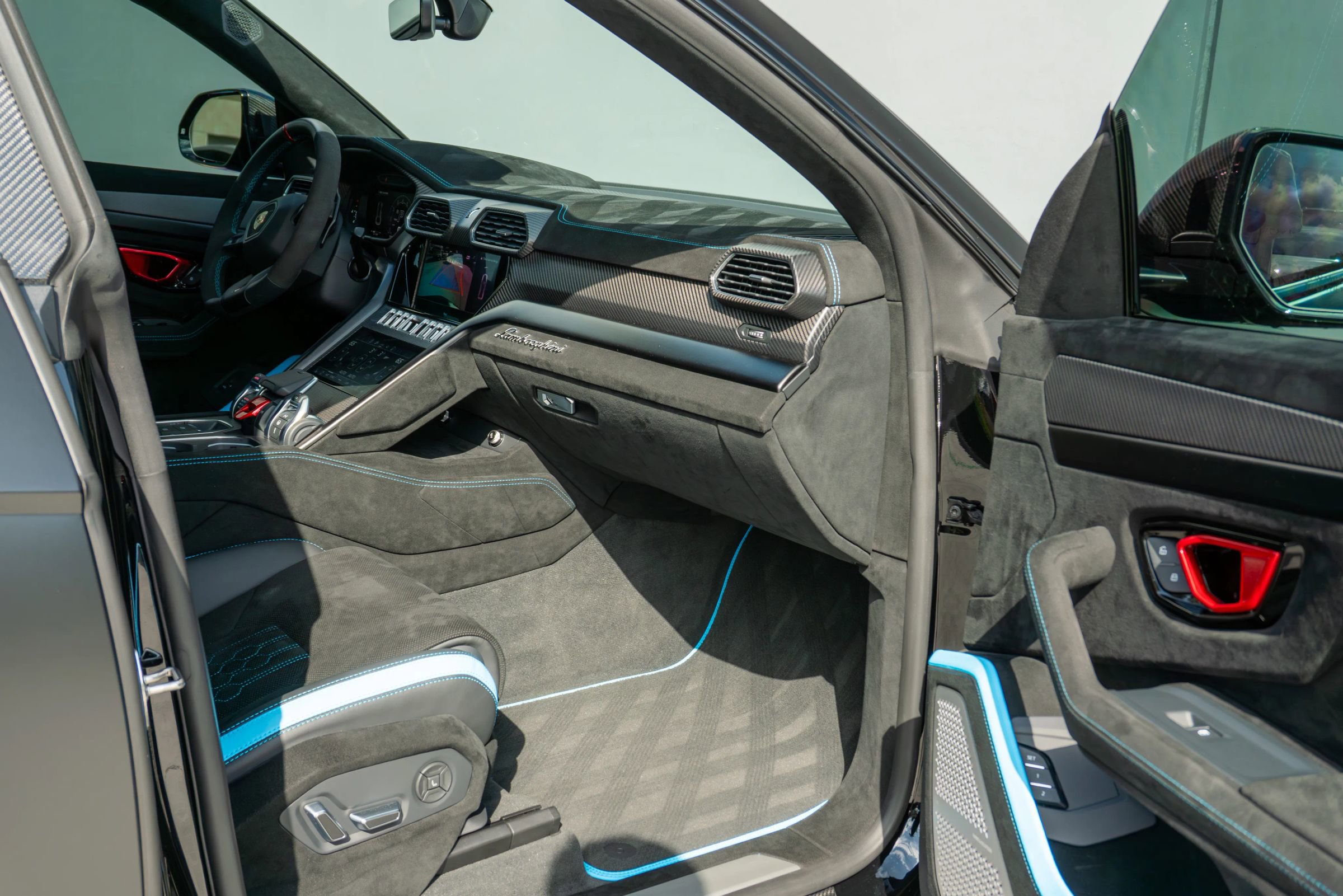 Used 2024 Lamborghini Urus Performante image 63