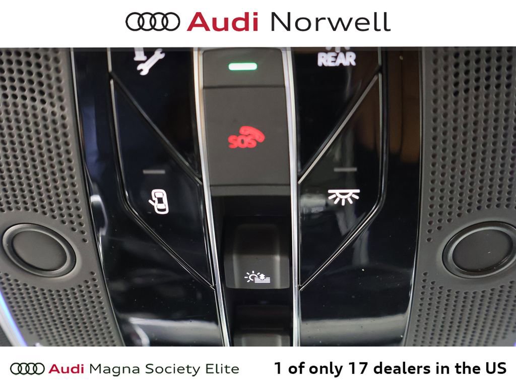 Used 2023 Audi A8 L 3.0T w/ Comfort Plus Package image 8