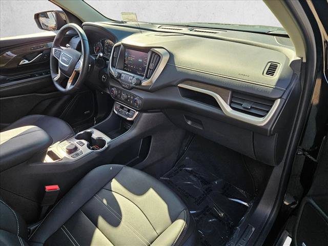 Used 2024 GMC Terrain Denali w/ Black Diamond Edition AWD/4WD image 21