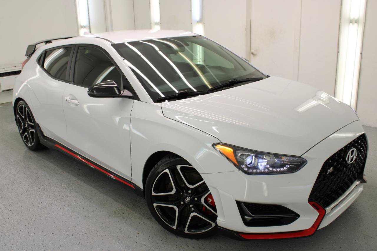Used 2020 Hyundai Veloster N w/ Performance Package FWD image 12