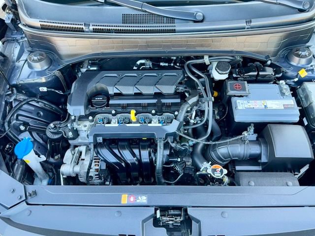 Used 2024 Hyundai Venue SEL FWD image 30