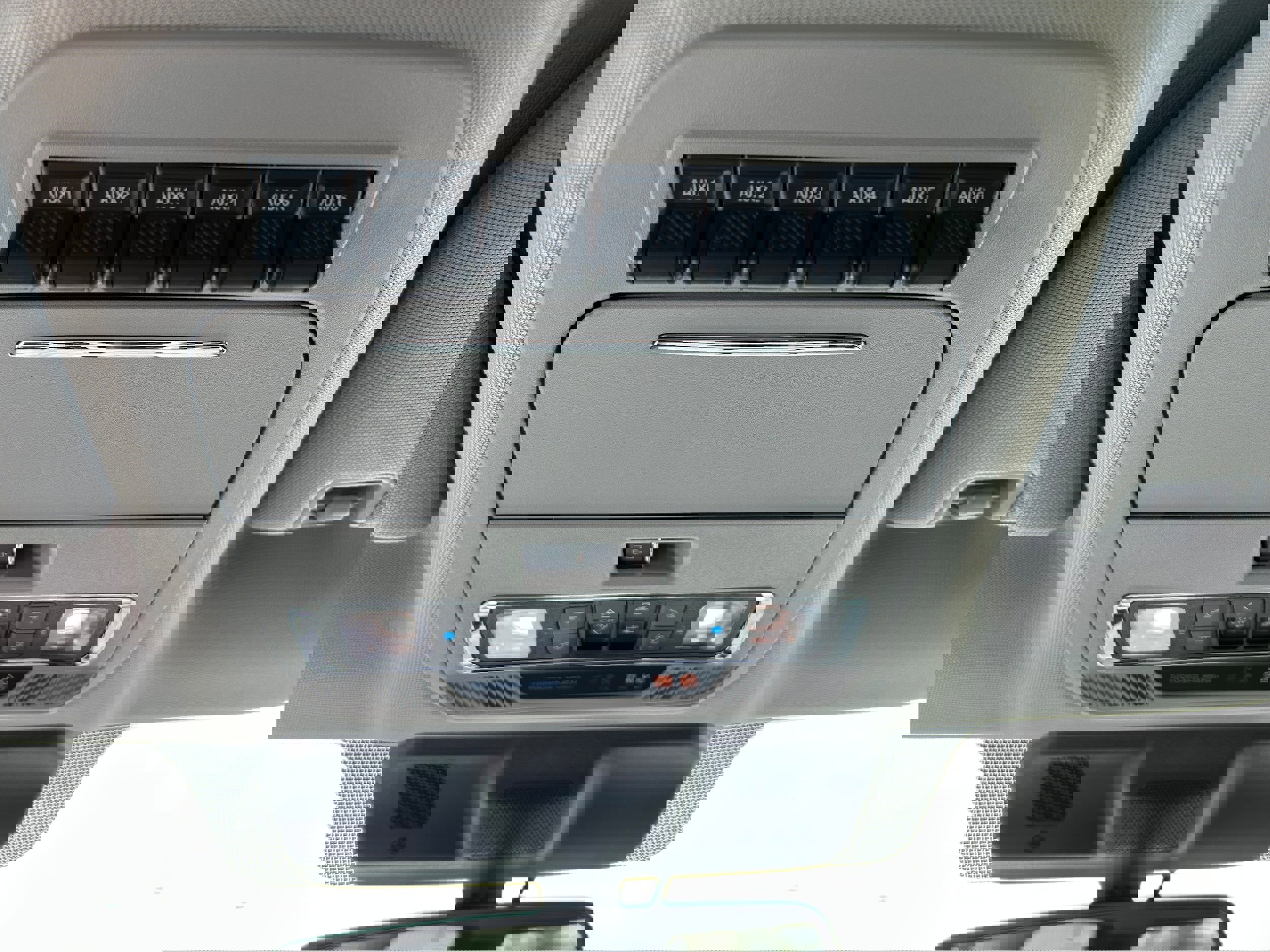 Used 2023 Ford F250 Lariat w/ Lariat Ultimate Package image 18