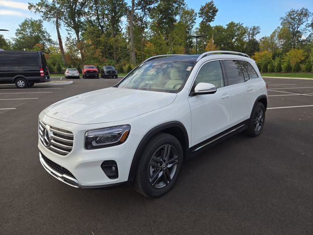 Used 2026 Mercedes-Benz GLB 250 4MATIC image 7