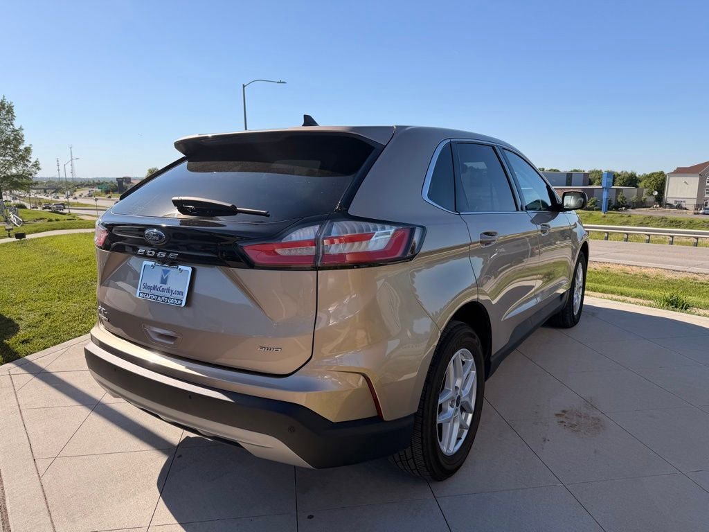 Used 2021 Ford Edge SEL w/ Convenience Package AWD/4WD image 5