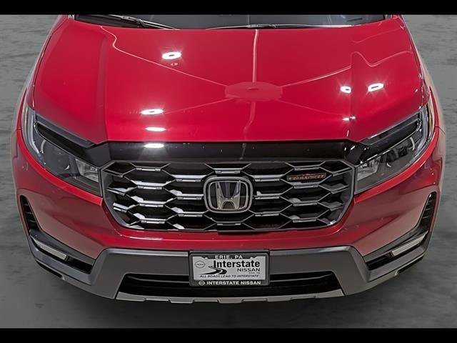 Used 2023 Honda Passport TrailSport image 17