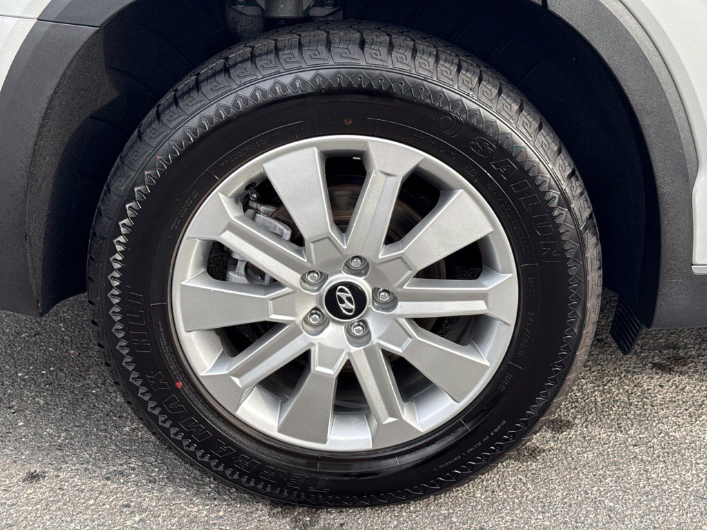Used 2024 Hyundai Palisade SEL FWD image 12