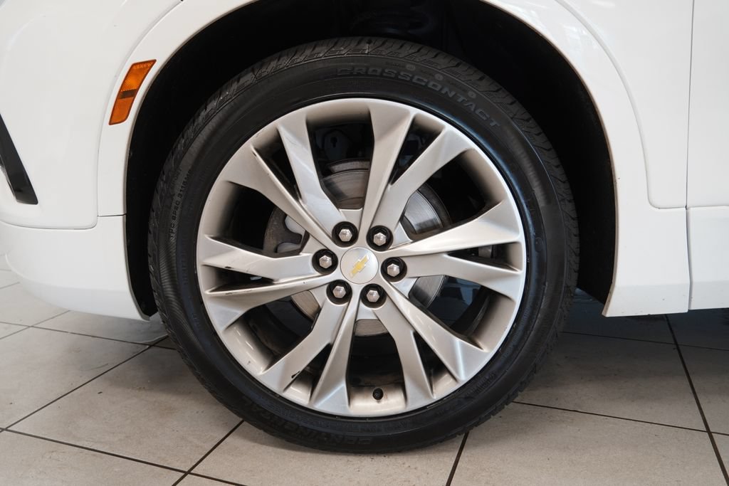 Used 2019 Chevrolet Blazer Premier w/ Sun and Wheels Package FWD image 17