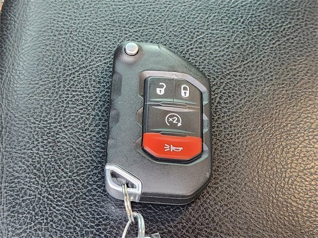 Used 2021 Jeep Wrangler Unlimited Rubicon w/ Trailer Tow Package image 20