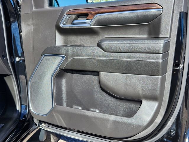 Used 2024 GMC Sierra 1500 SLT image 18