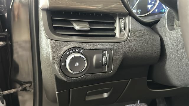 Used 2020 Buick Envision Premium AWD/4WD image 19