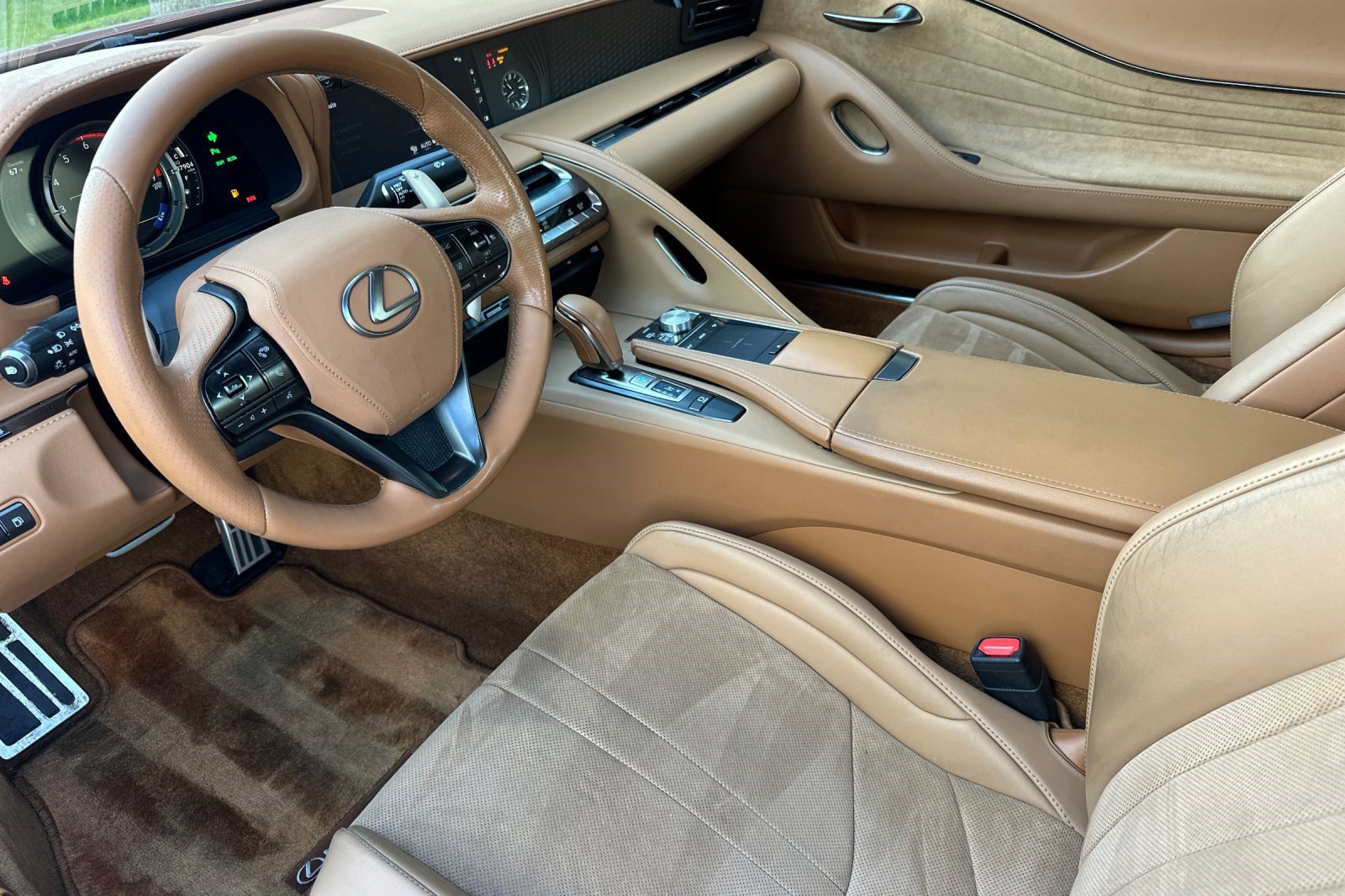 Used 2018 Lexus LC 500 Coupe image 11