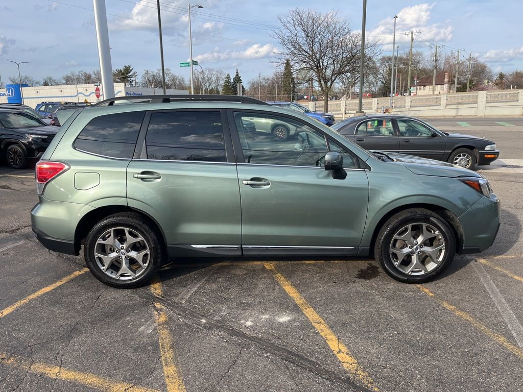 Used 2017 Subaru Forester 2.5i Touring image 4