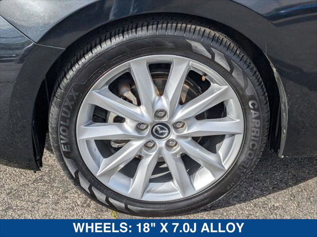 Used 2017 MAZDA MAZDA3 Touring w/ Popular Equipment Package image 9