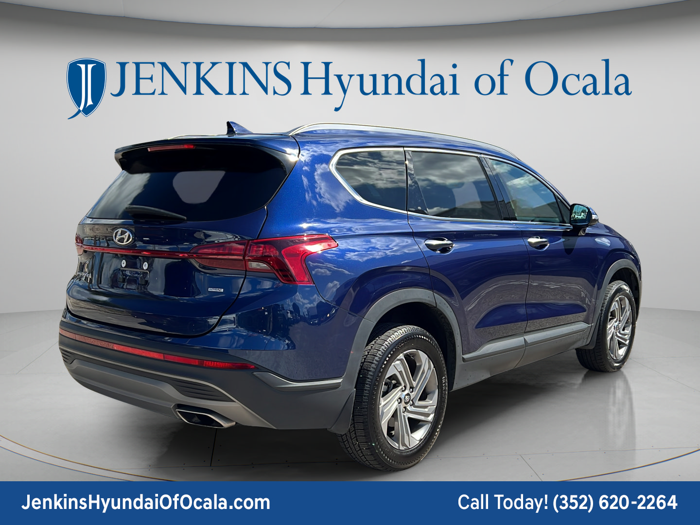 Used 2023 Hyundai Santa Fe SEL AWD/4WD image 3