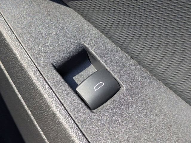 New 2026 Chevrolet Equinox LT FWD image 30