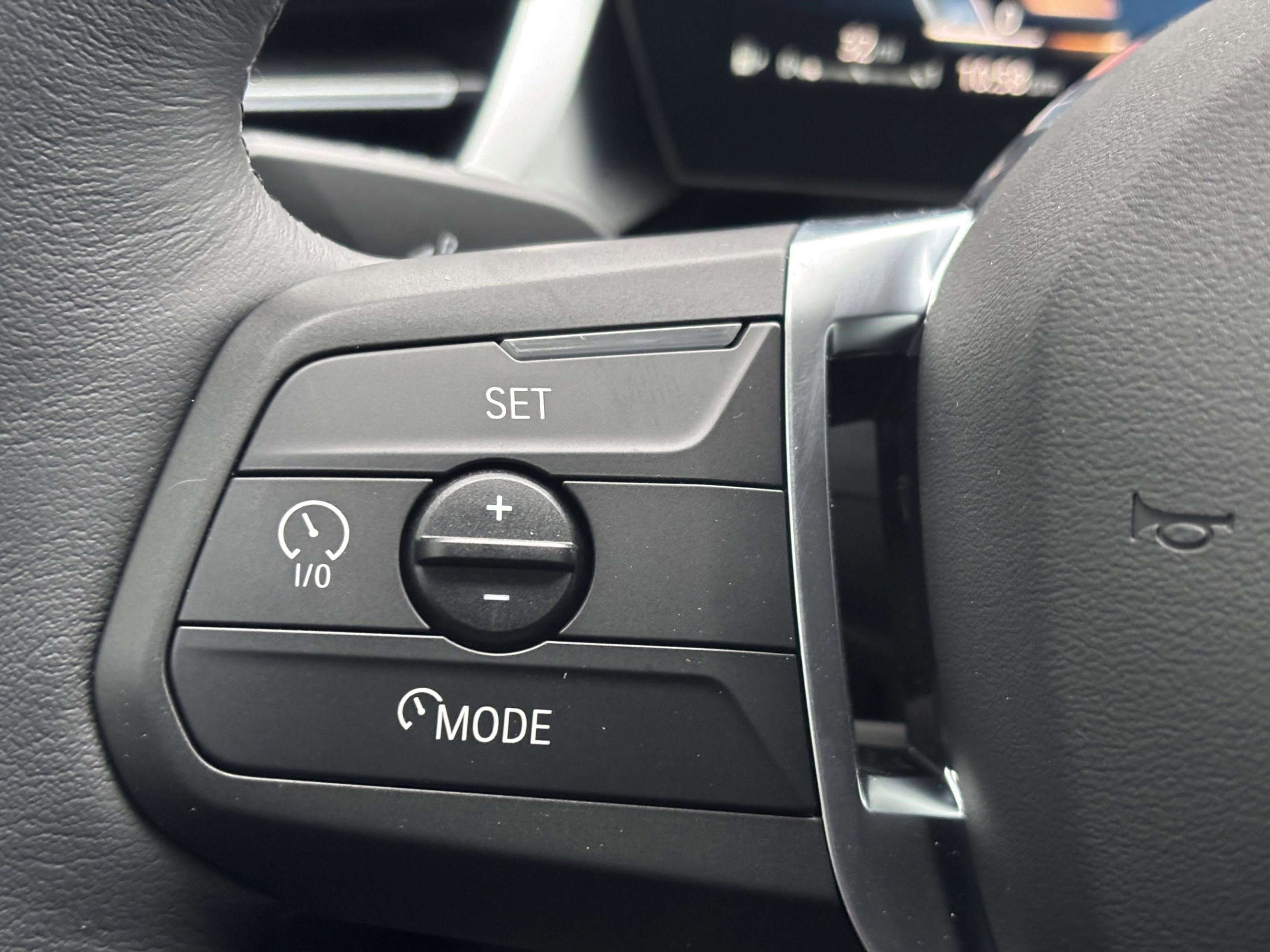 Used 2026 BMW X1 xDrive28i w/ Technology Package image 12