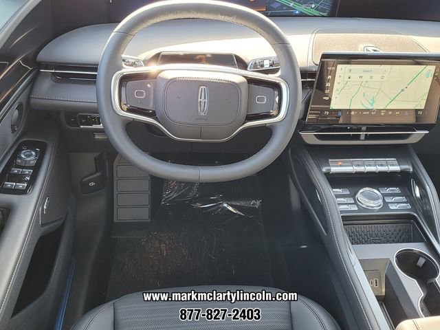 New 2026 Lincoln Nautilus Reserve image 7