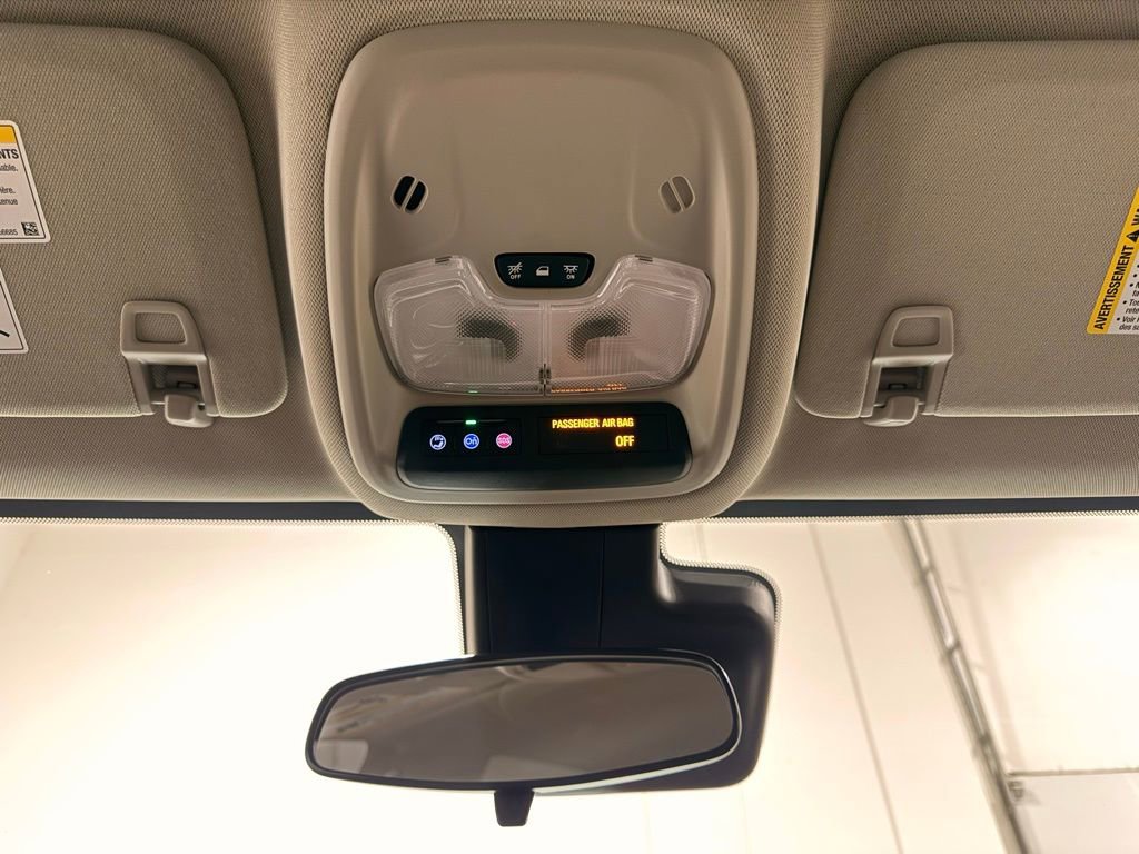 Used 2025 Buick Encore GX Preferred FWD image 18