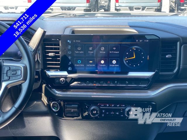 Used 2023 Chevrolet Silverado 1500 RST AWD/4WD image 19