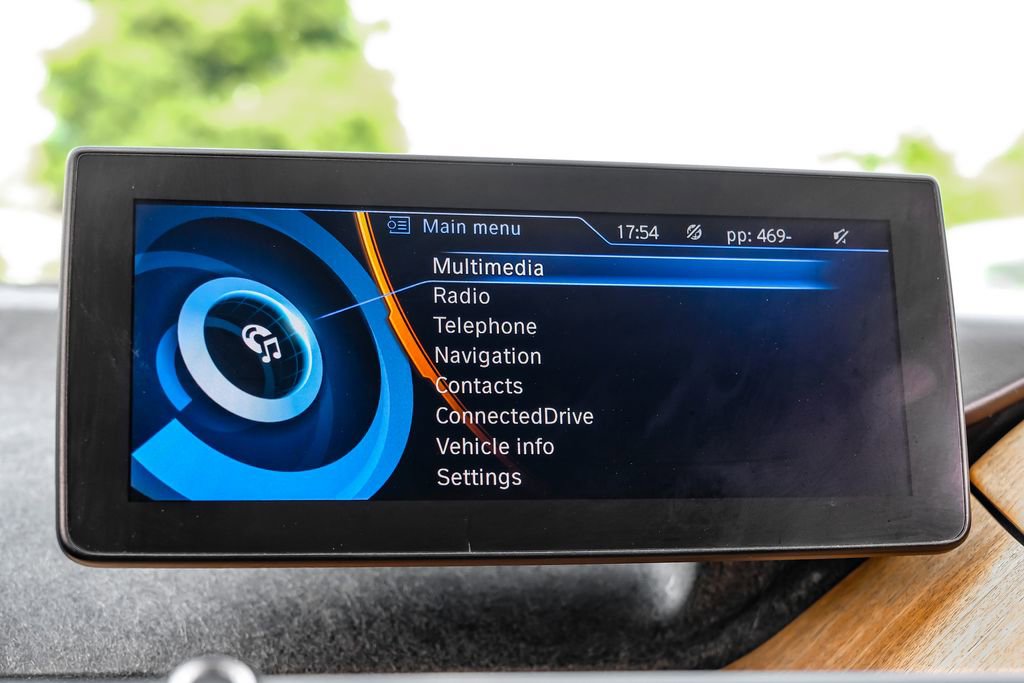 Used 2016 BMW i3 w/ Range Extender image 25