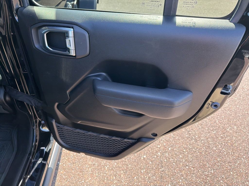 Certified 2025 Jeep Wrangler Unlimited Sport S 4xe image 9