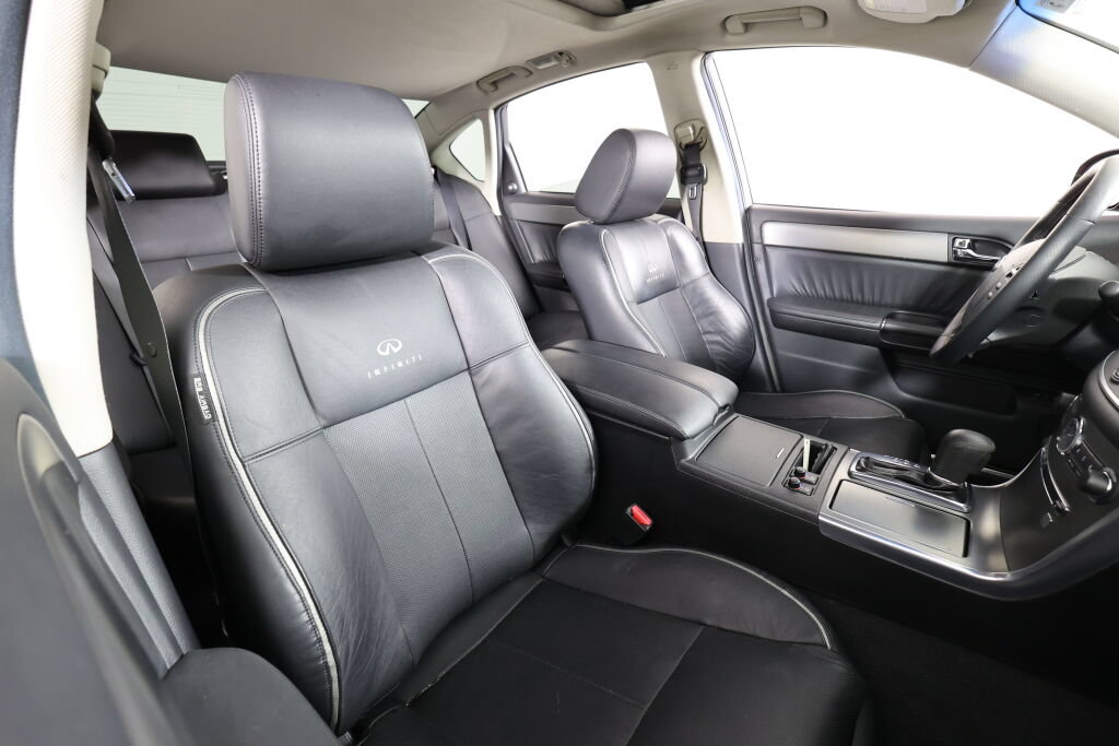 Used 2007 INFINITI M45 Sport w/ Technology Pkg RWD image 24