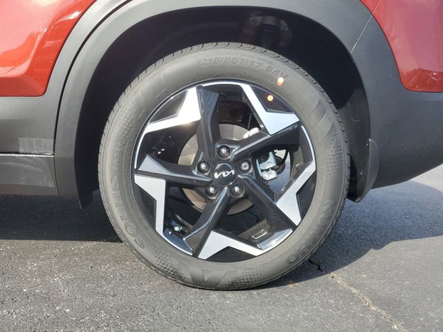New 2026 Kia Seltos S FWD image 7