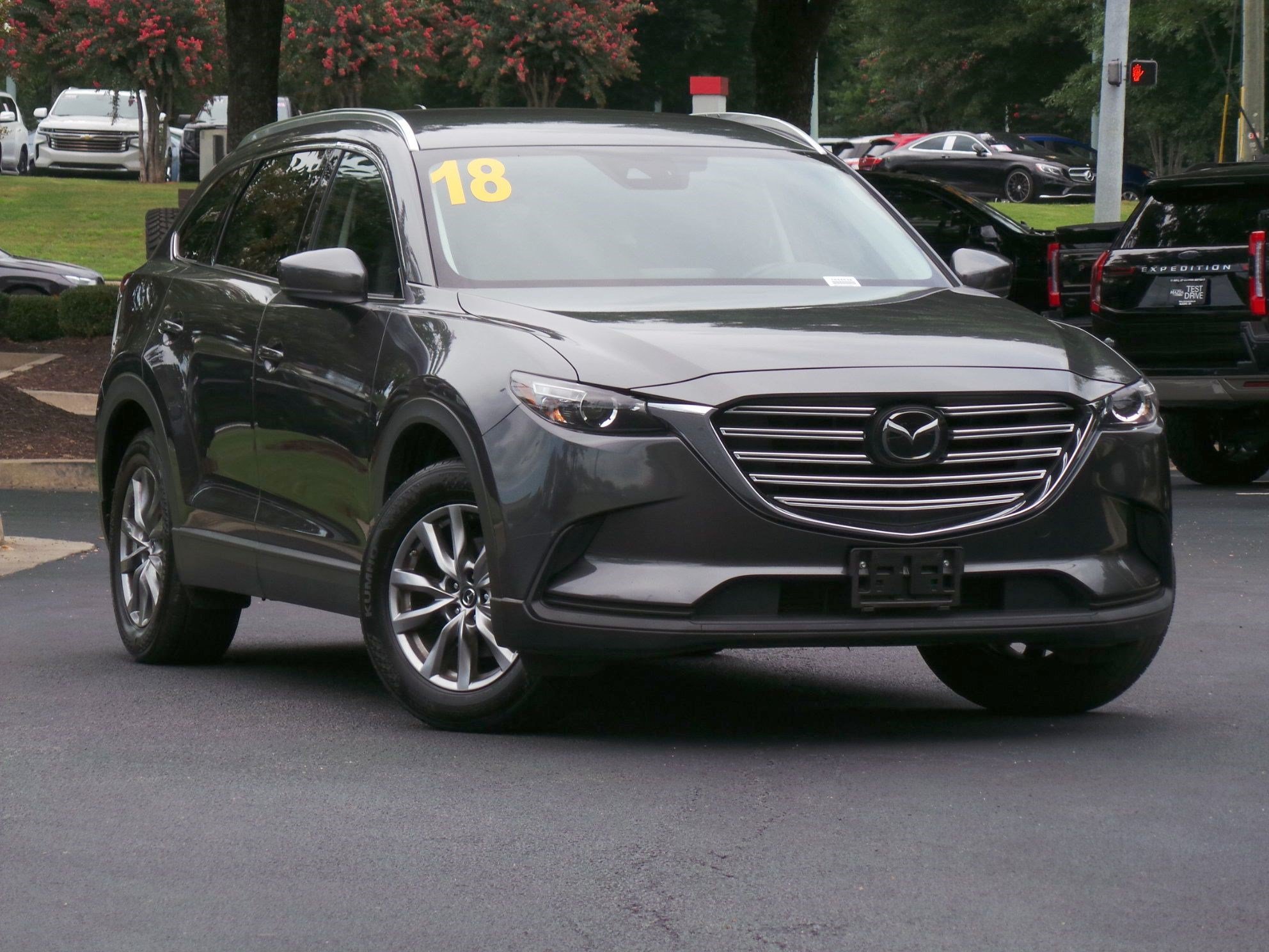 Used 2018 MAZDA CX-9 Touring FWD video 2