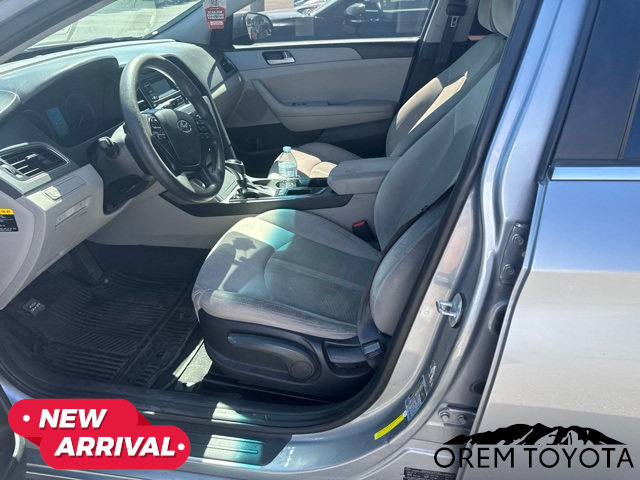 Used 2017 Hyundai Sonata SE FWD image 5