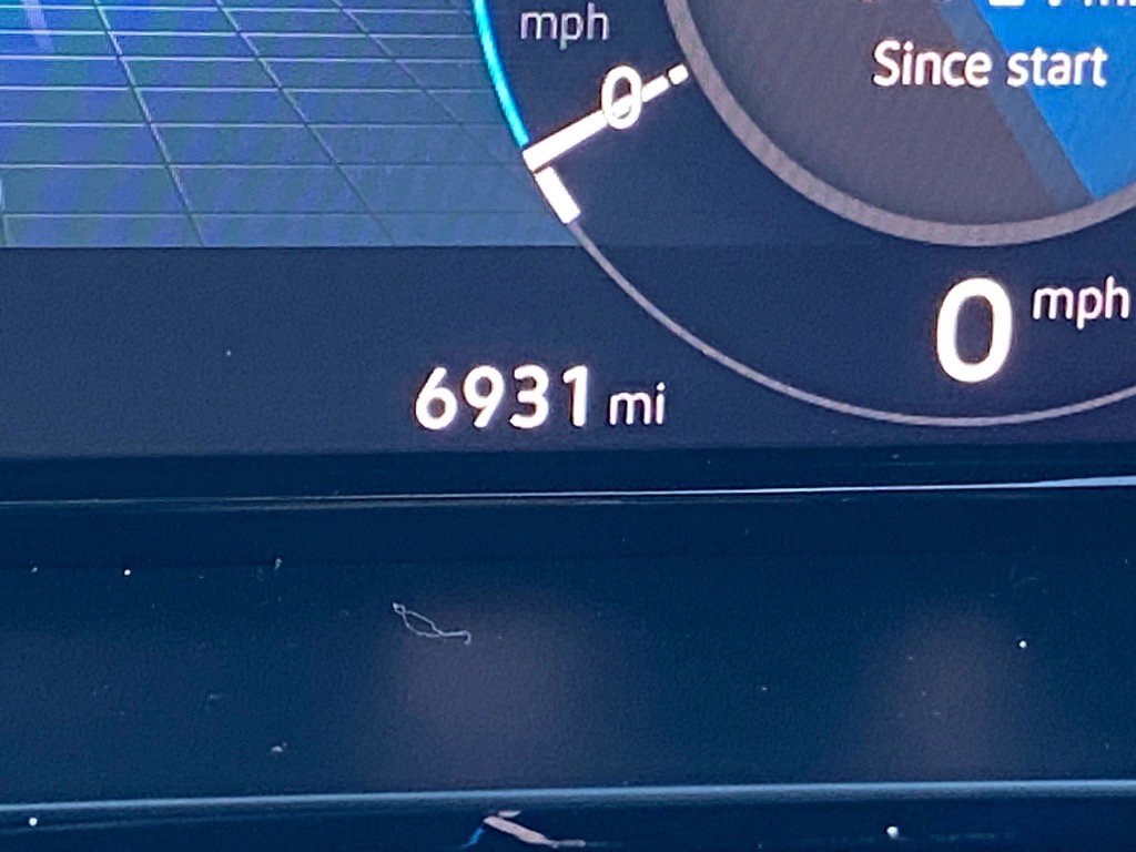 Certified 2025 Volkswagen Atlas Cross Sport SEL Premium R-Line image 13