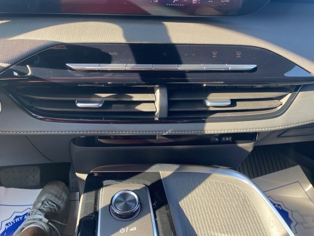 New 2026 Buick Enclave Sport Touring w/ Power Package image 23