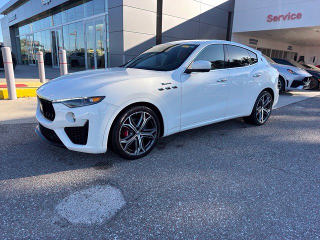 Used 2023 Maserati Levante Modena AWD/4WD image 2