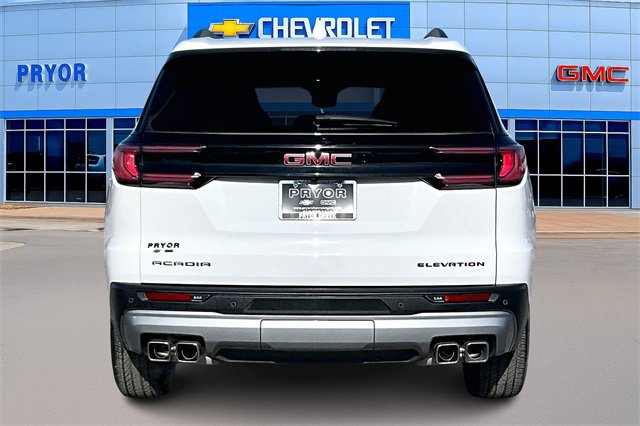 Used 2025 GMC Acadia Elevation image 6