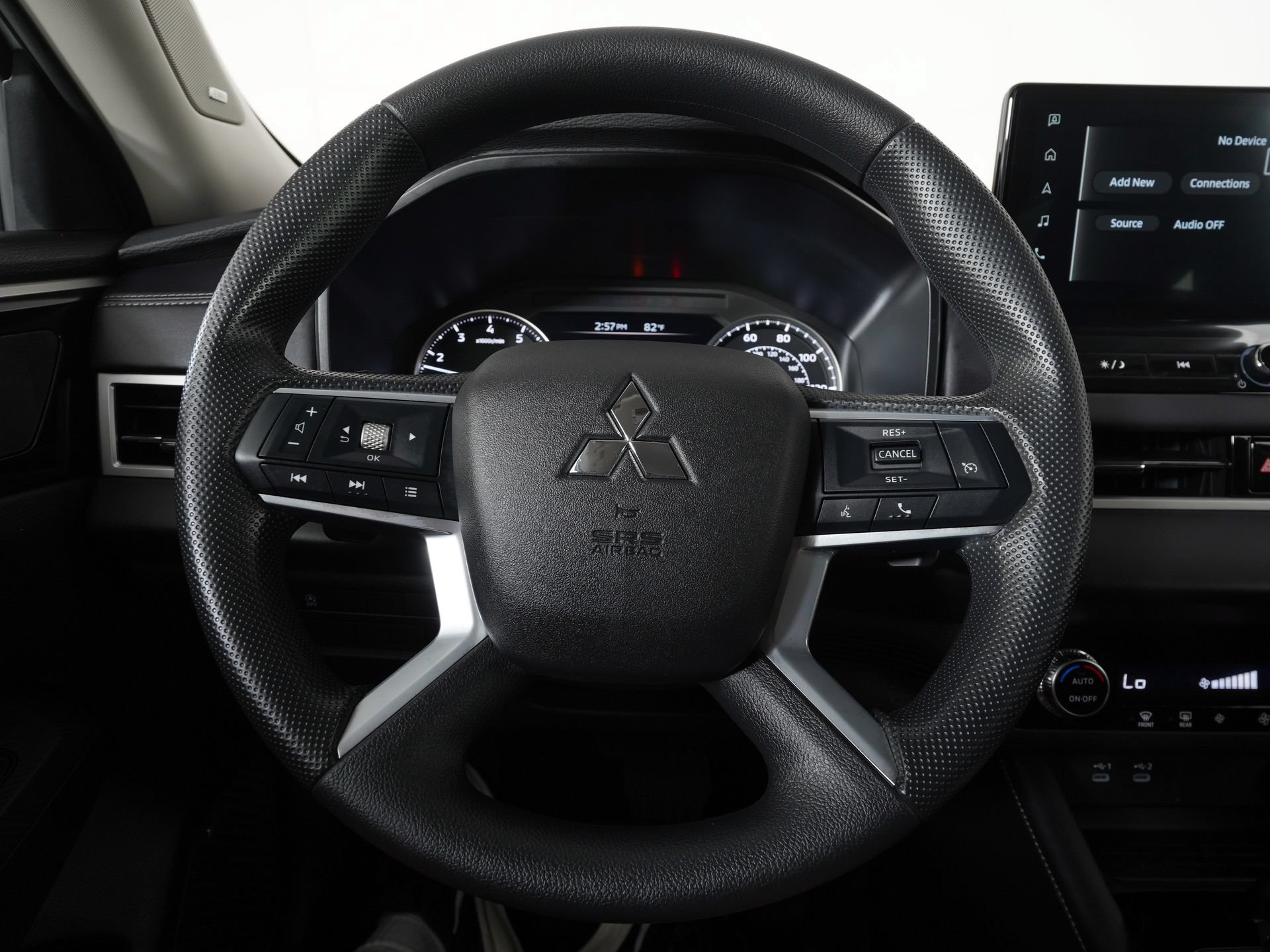 New 2026 Mitsubishi Outlander ES AWD/4WD image 11