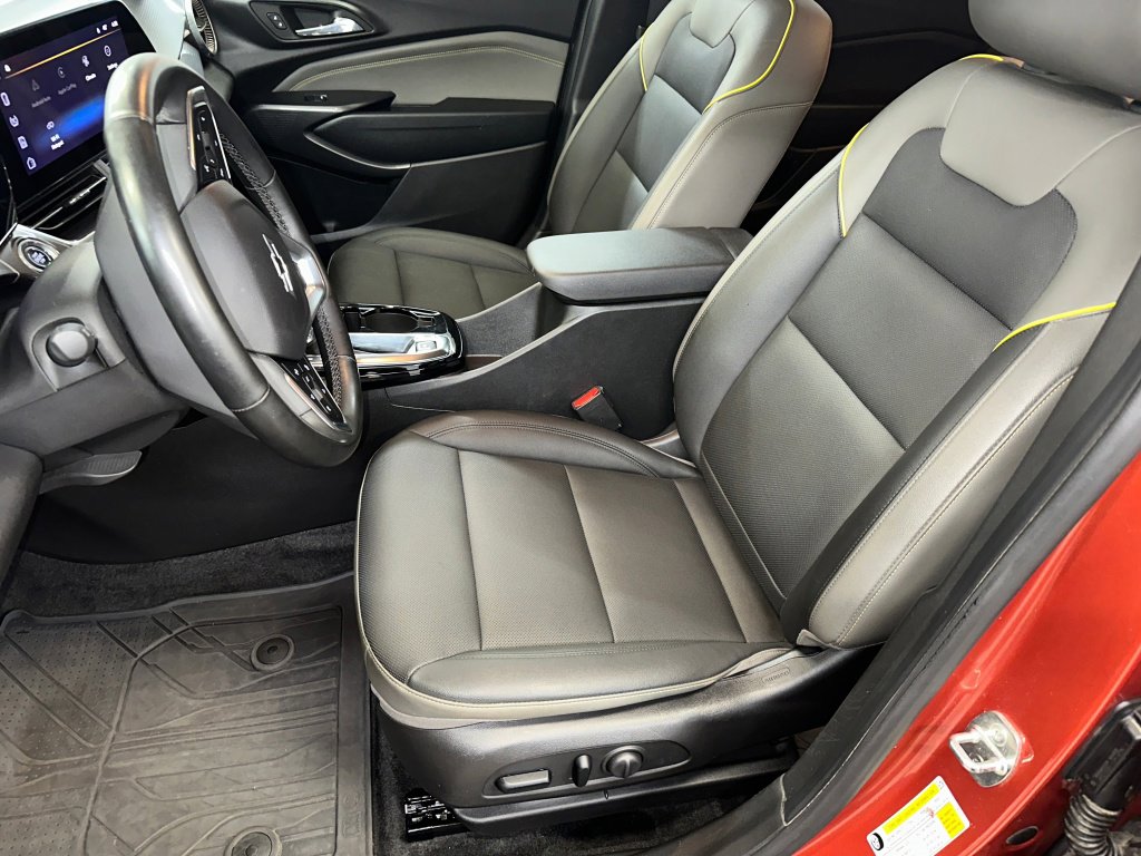 Certified 2024 Chevrolet Trax ACTIV image 2