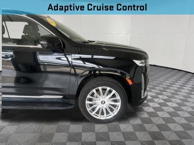 Used 2023 Cadillac Escalade Premium Luxury AWD/4WD image 12
