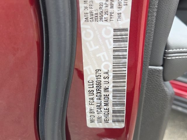 New 2024 Jeep Grand Cherokee L Altitude RWD image 7