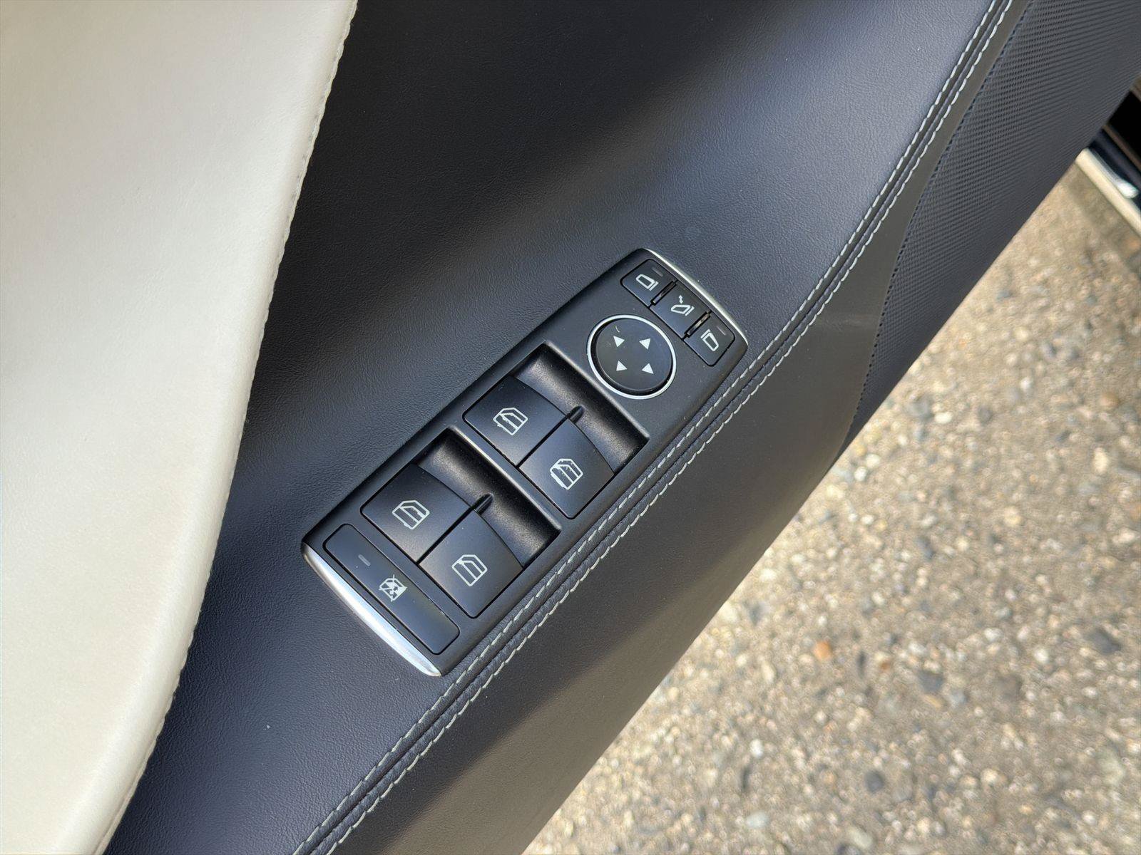 Used 2021 Tesla Model S Long Range Plus AWD/4WD image 21
