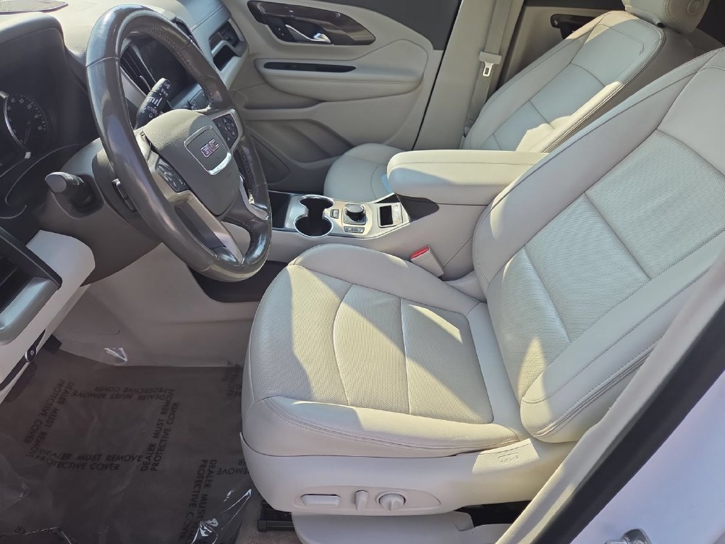 Used 2020 GMC Terrain Denali w/ Denali Premium Package AWD/4WD image 12