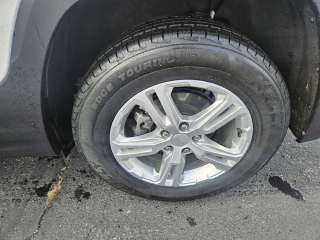 Used 2022 GMC Terrain SLE w/ Driver Convenience Package image 29