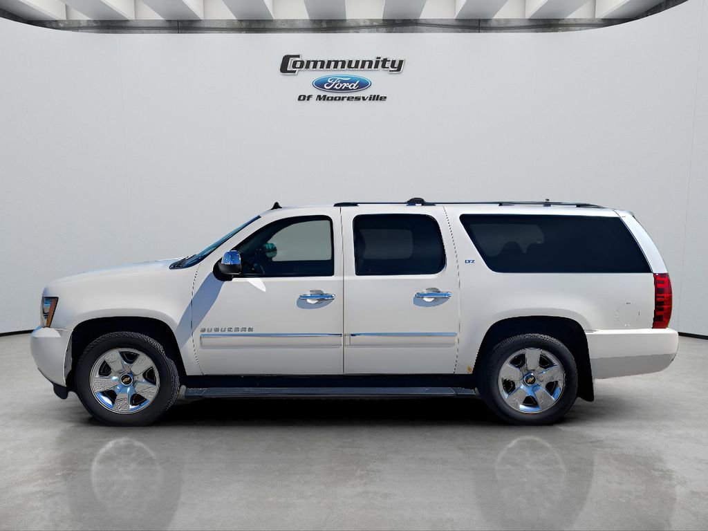Used 2014 Chevrolet Suburban LTZ image 5