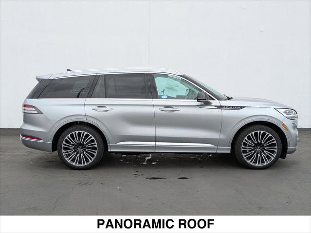 Used 2023 Lincoln Aviator Black Label w/ Dynamic Handling Package AWD/4WD image 6