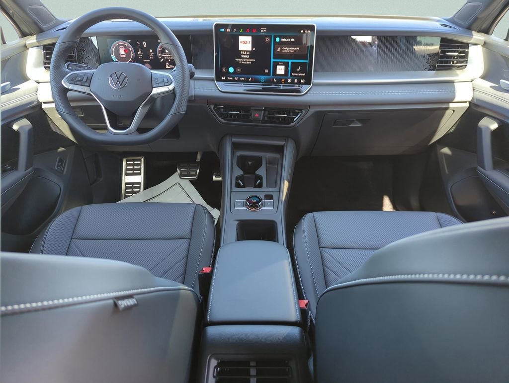 New 2026 Volkswagen Tiguan SE R-Line AWD/4WD image 18