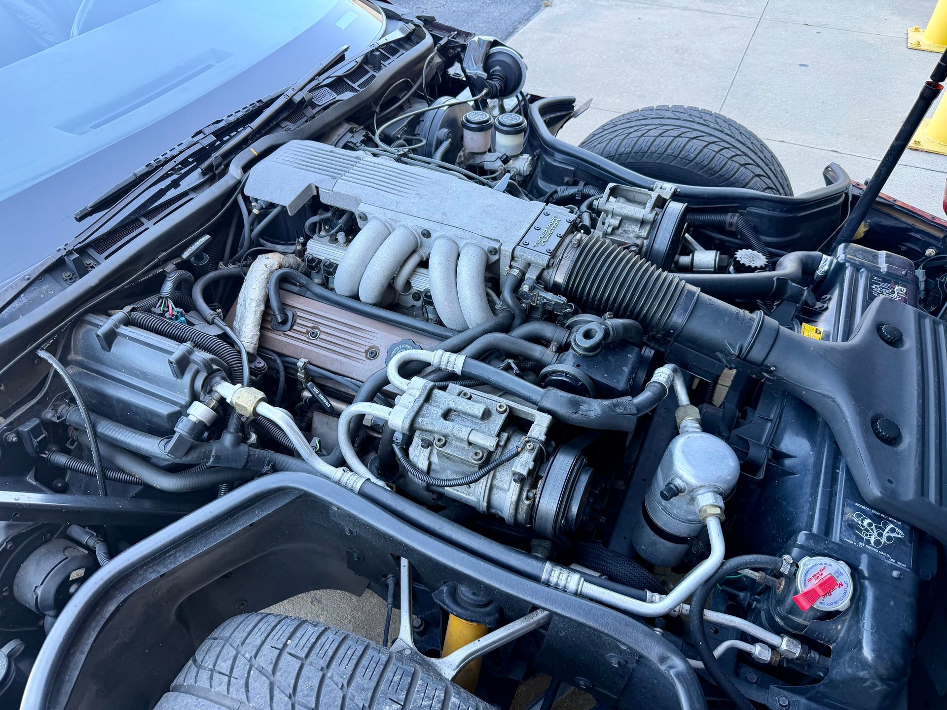 Used 1989 Chevrolet Corvette Coupe RWD image 72