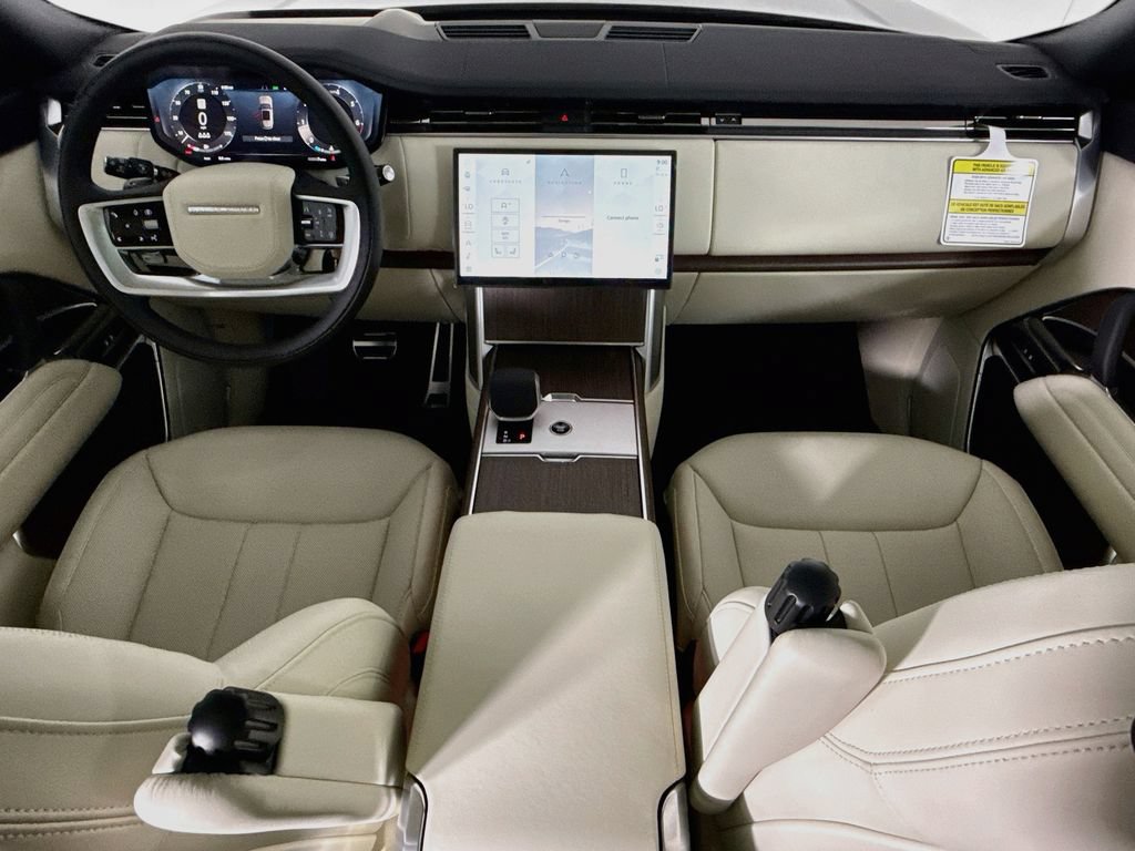 New 2026 Land Rover Range Rover SE AWD/4WD image 13