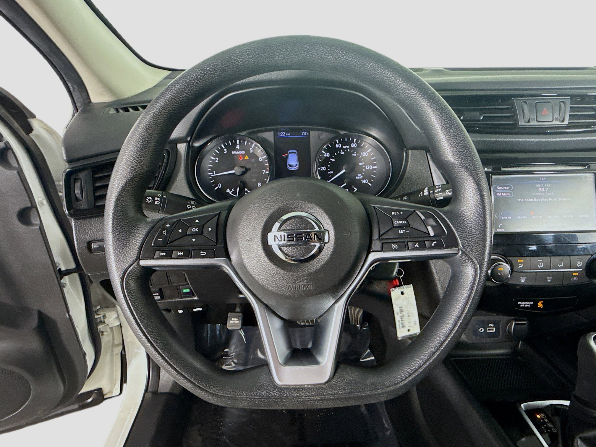 Used 2019 Nissan Rogue Sport S image 13