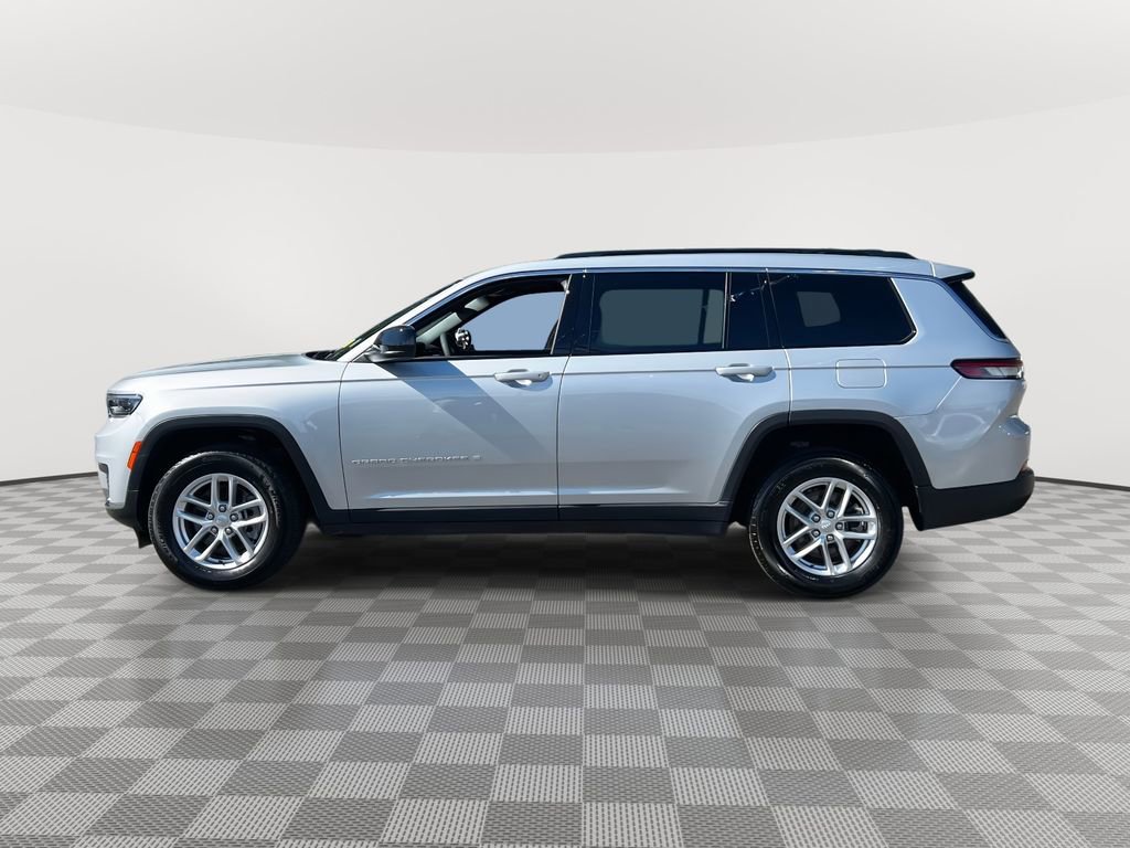 Used 2025 Jeep Grand Cherokee L Laredo image 5