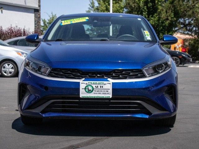 Used 2023 Kia Forte LXS image 2