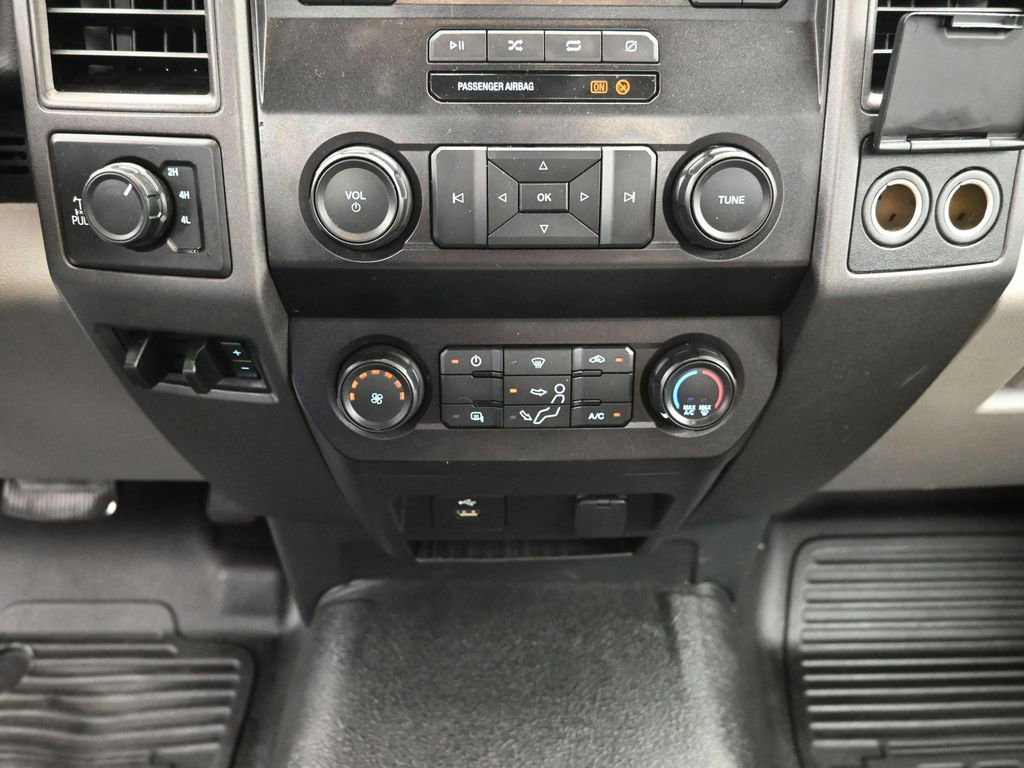 Used 2022 Ford F250 XL w/ Power Equipment Group AWD/4WD image 15