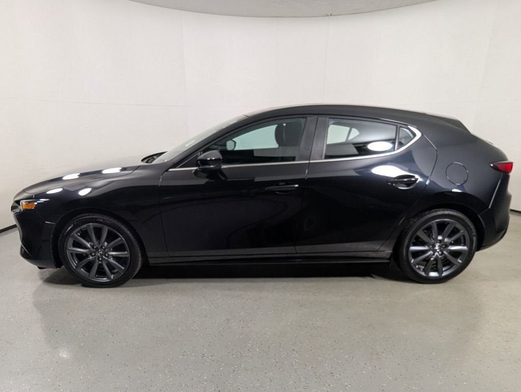 Used 2023 MAZDA MAZDA3 s image 4